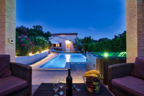 Holiday house with a swimming pool Ripenda, Labin - 12038